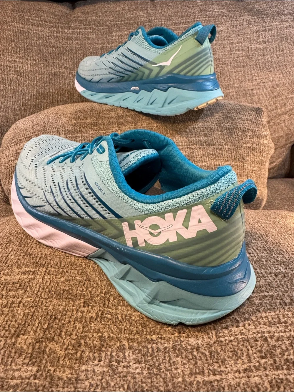 HOKA One One Arahi 4 Women’s Running Shoe Size 10 - Picture 11 of 11